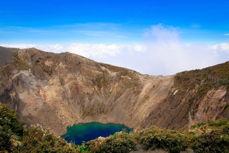 Crater Lake: One of the Most Dog-Friendly Parks in the West (2026)