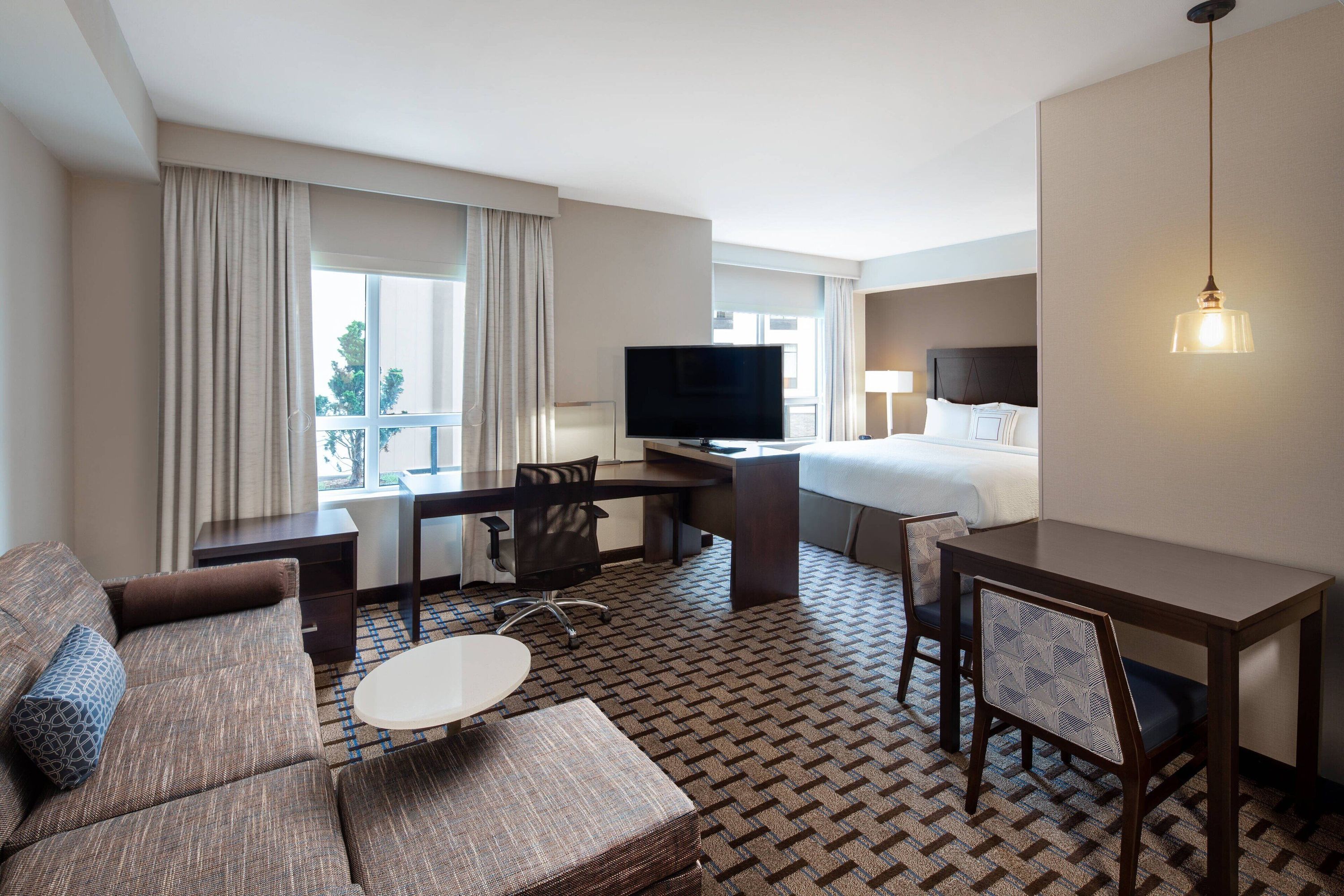 Residence Inn by Marriott Seattle South Renton: Dog-Friendly Stay near ...